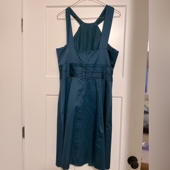 David’s bridal satin with pockets dress - Picture 2 of 2